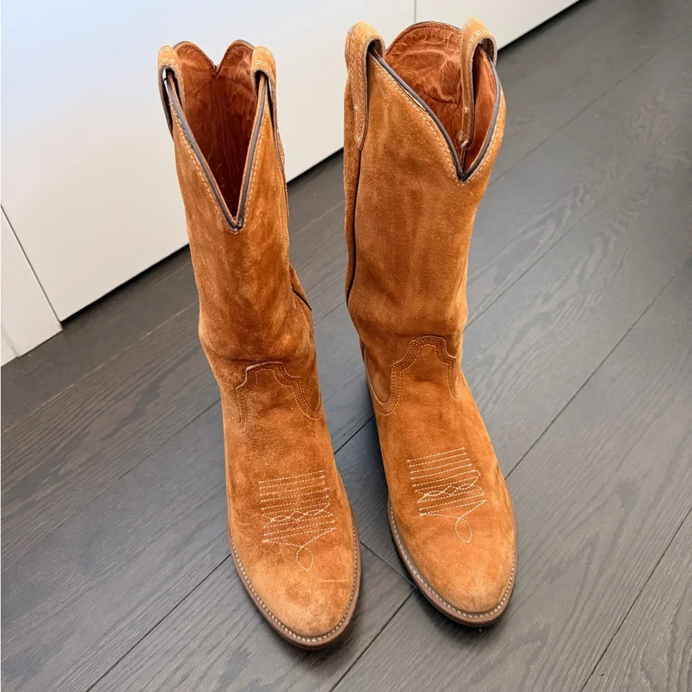 SOLD Vintage 1970s Tan Suede Cowboy Boots - Picture 1 of 5